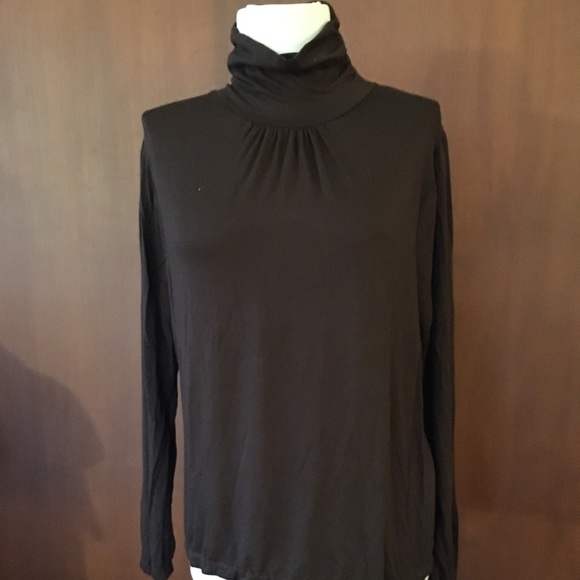 august silk Tops - Brown August silk turtlenecks